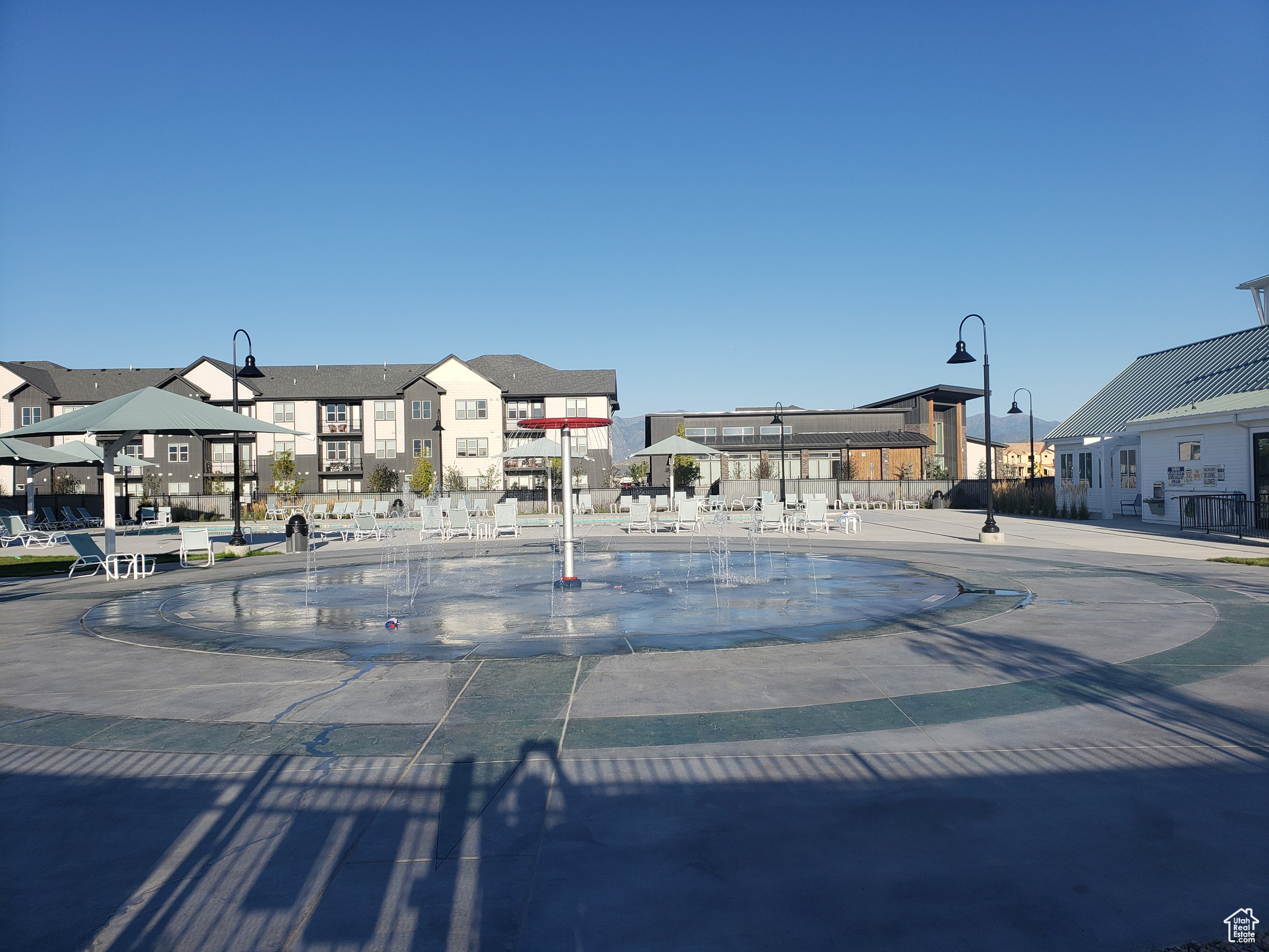 NORTHSHORE - Residential