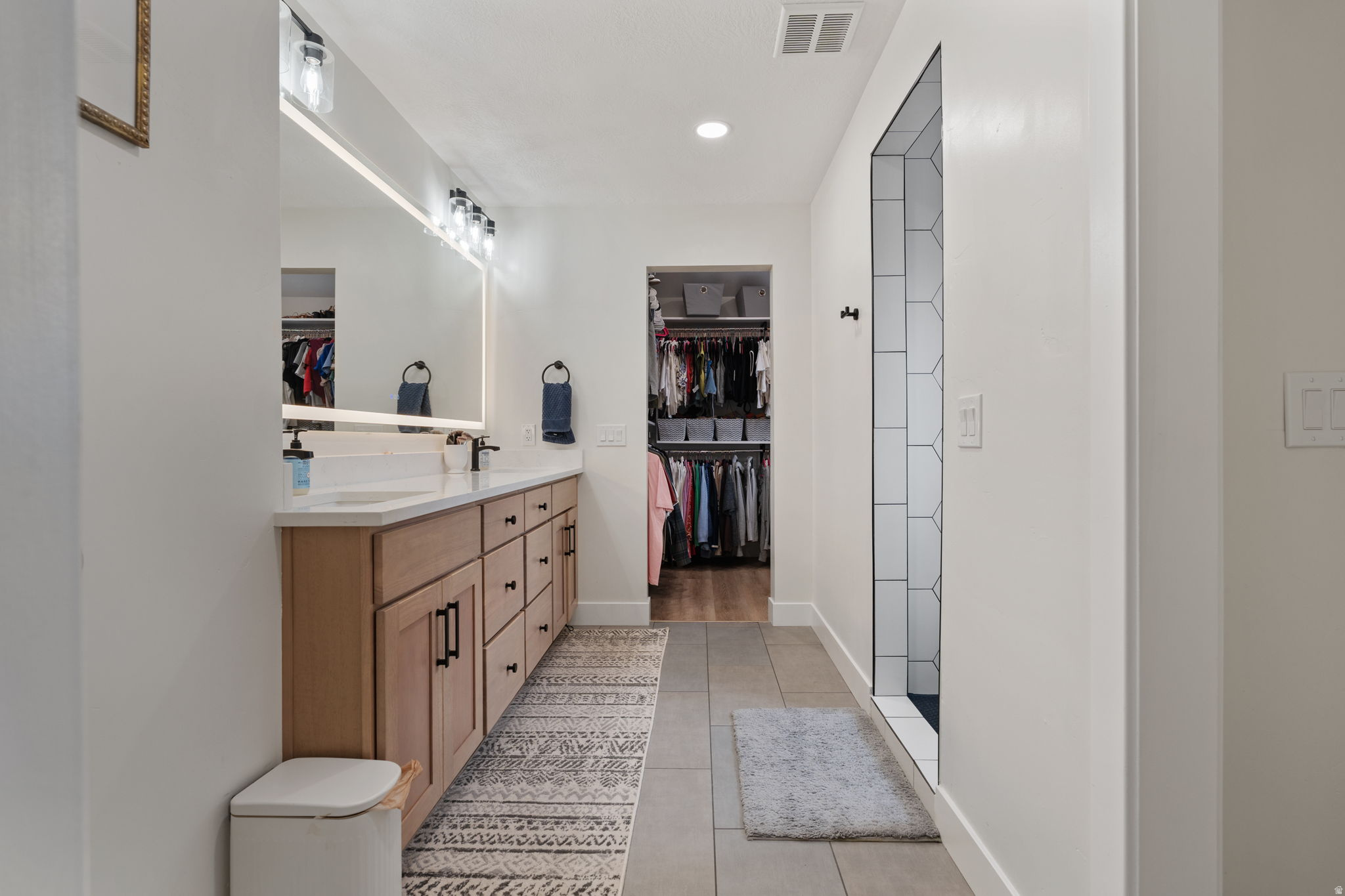 VAL VERDA - Residential