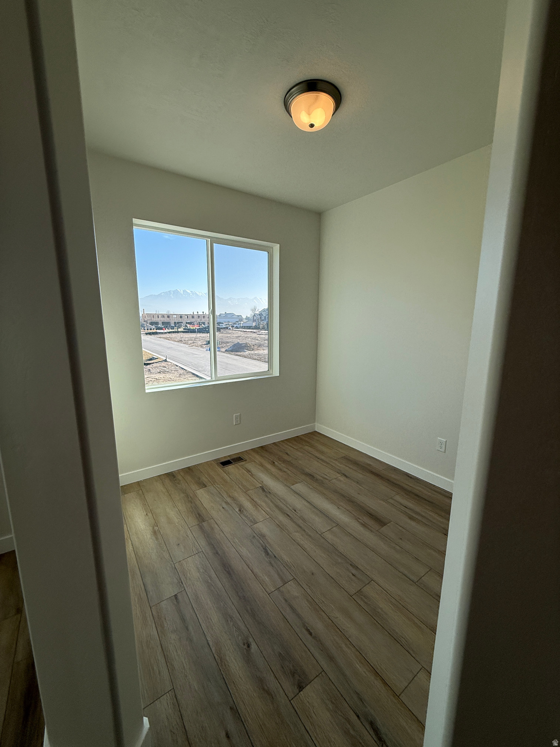 MEADOWBROOK - Residential