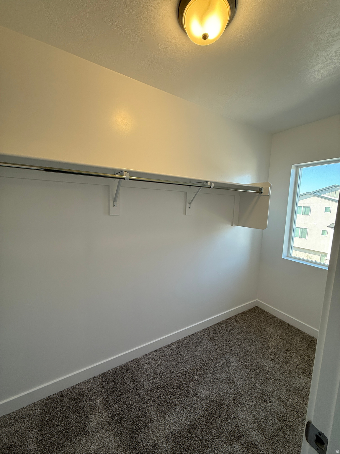 MEADOWBROOK - Residential