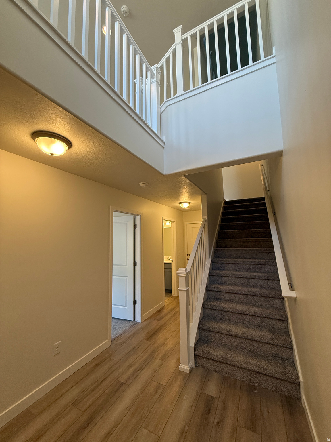 MEADOWBROOK - Residential