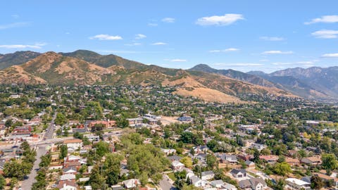 Tiny photo for 2242 E KENSINGTON AVE S, Salt Lake City, UT 84108 (MLS # 2177173)