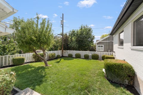 Tiny photo for 2242 E KENSINGTON AVE S, Salt Lake City, UT 84108 (MLS # 2177173)