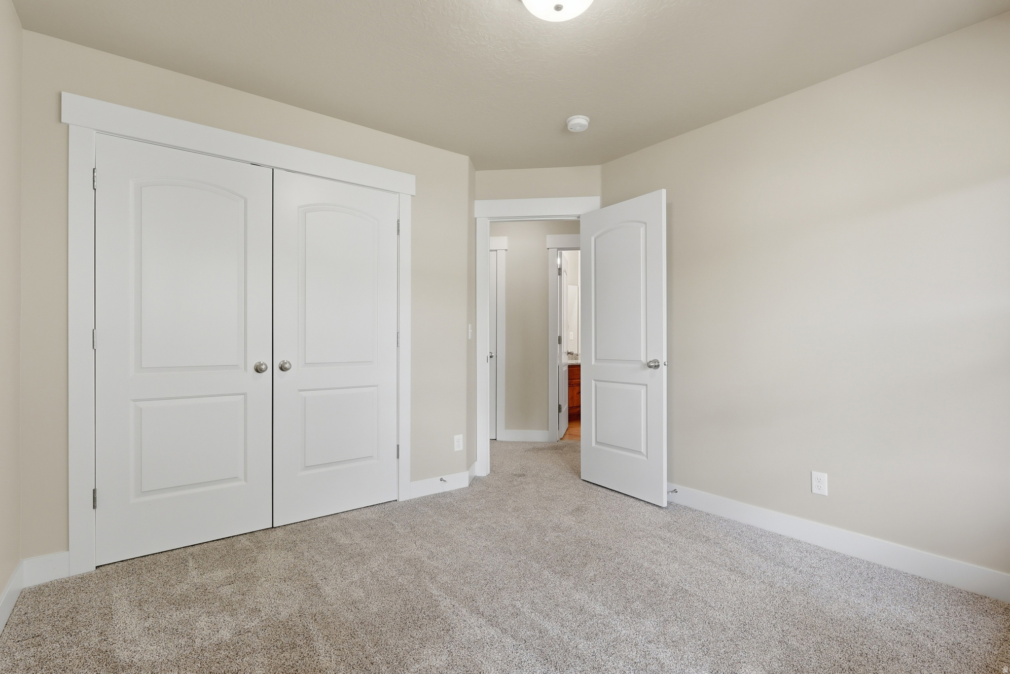 ASPEN POINTE - Residential