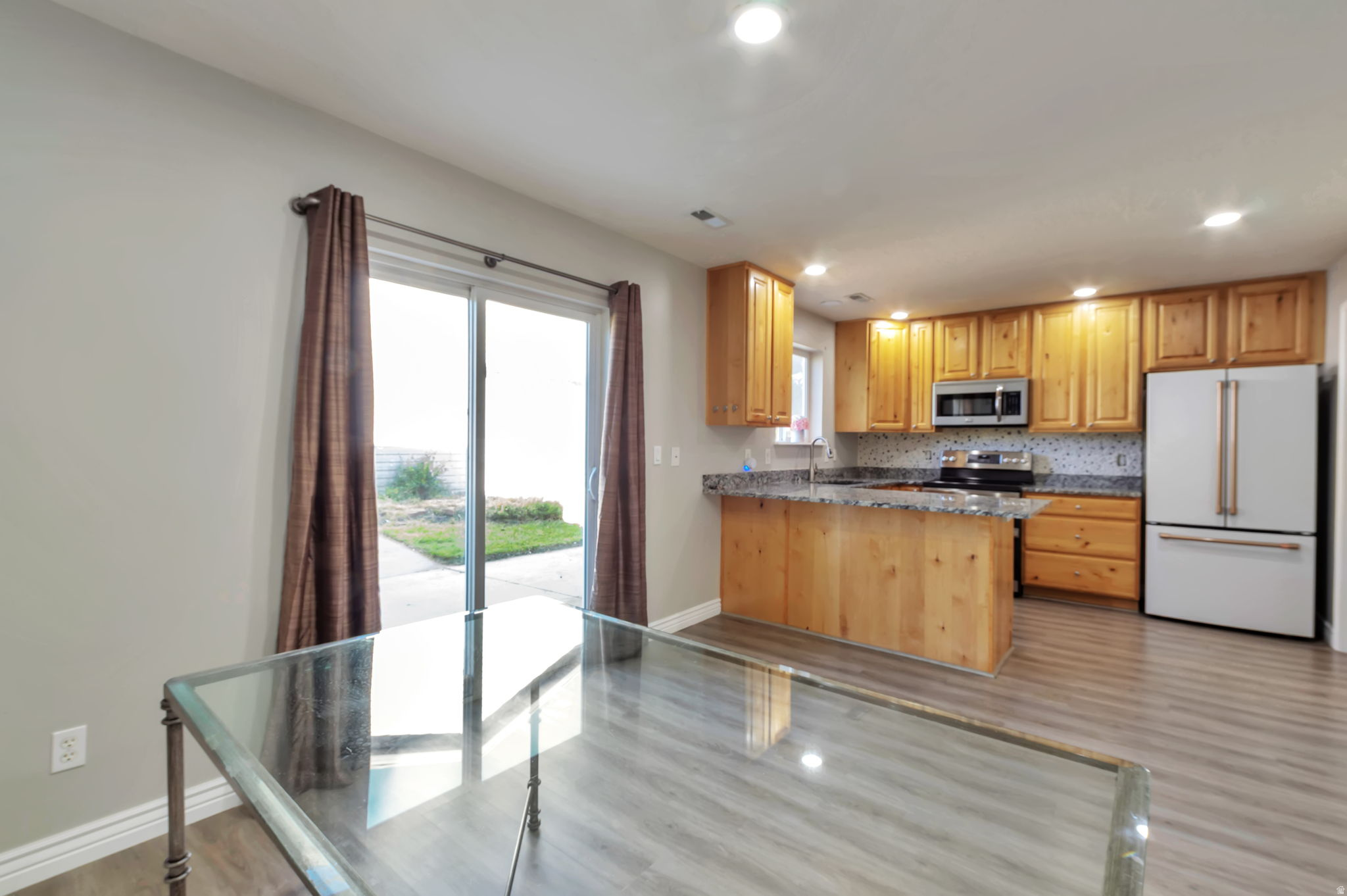 WATTERSON - Residential
