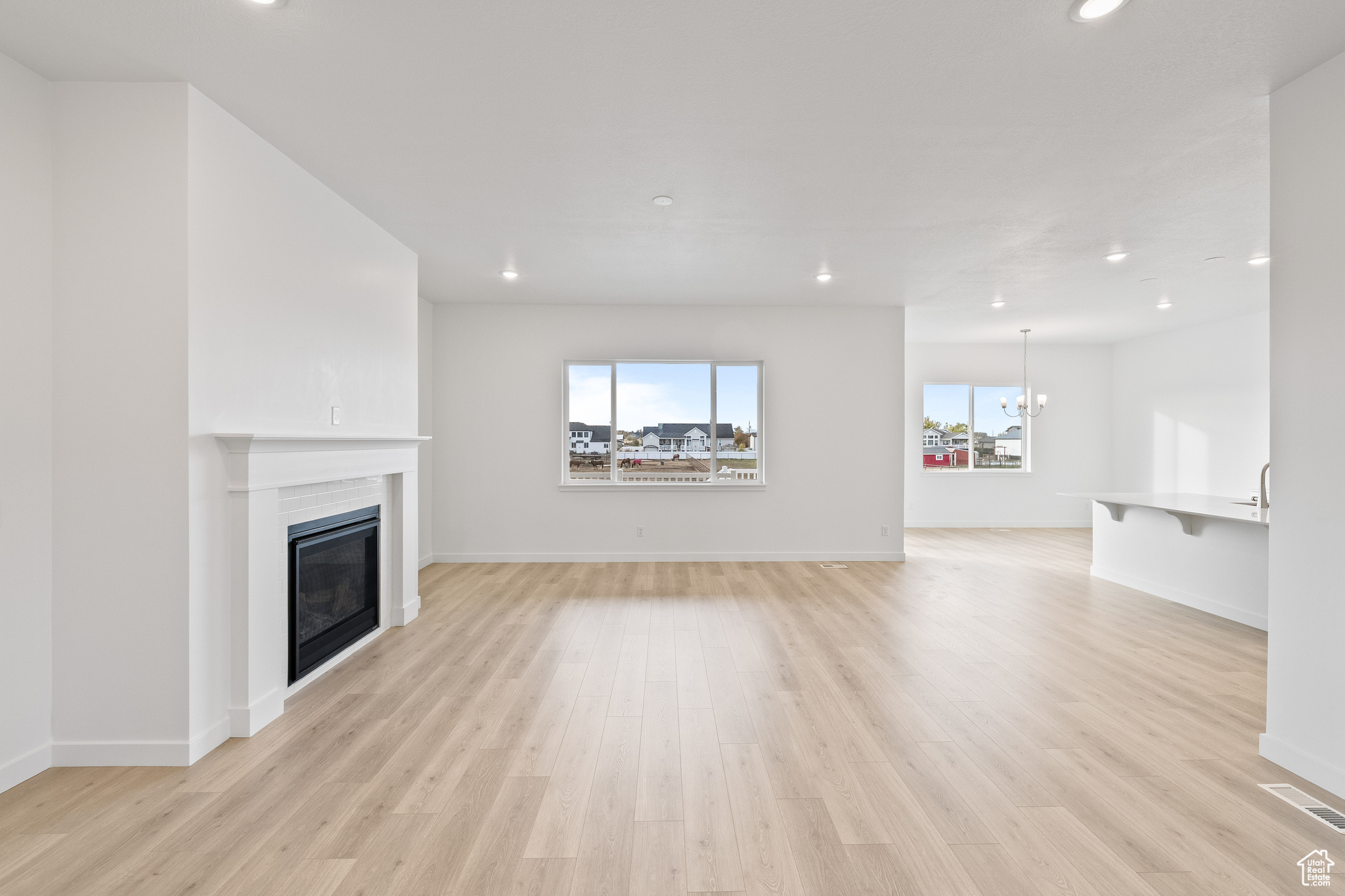 TAYLOR LANDING - Residential