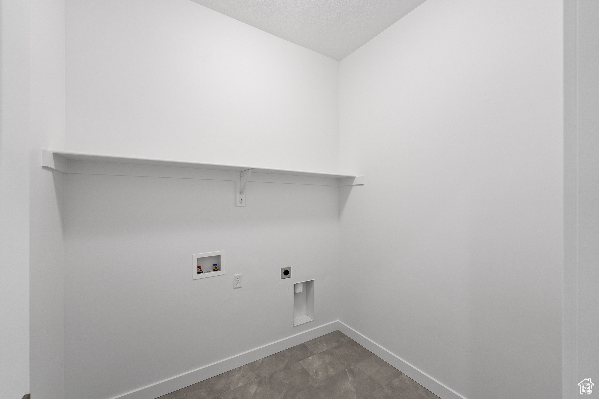 TAYLOR LANDING - Residential