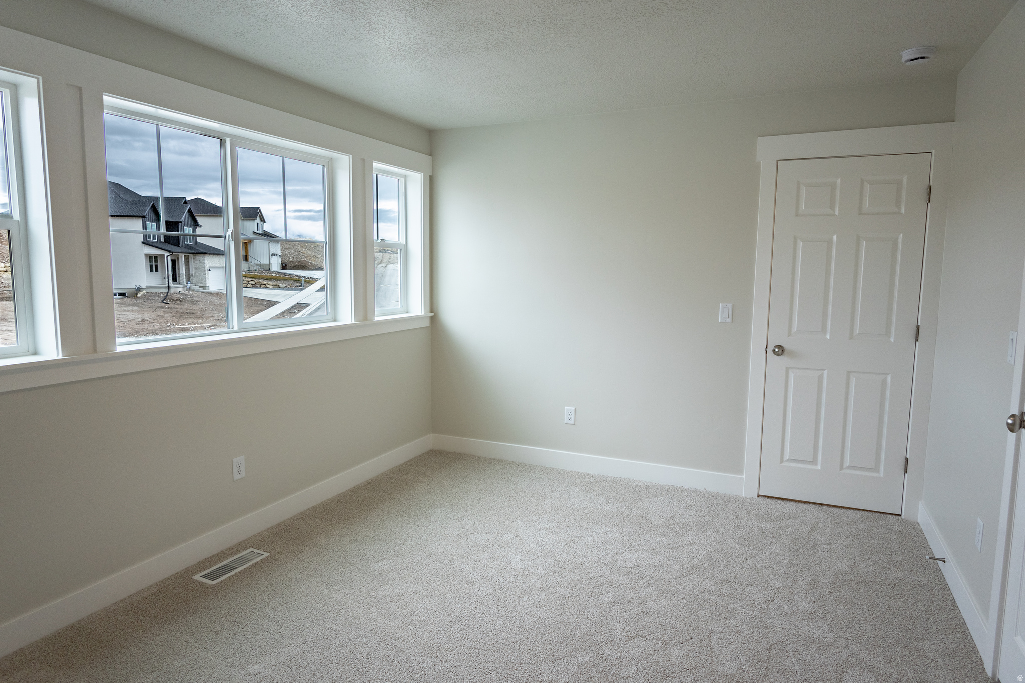 SPRING RUN - Residential