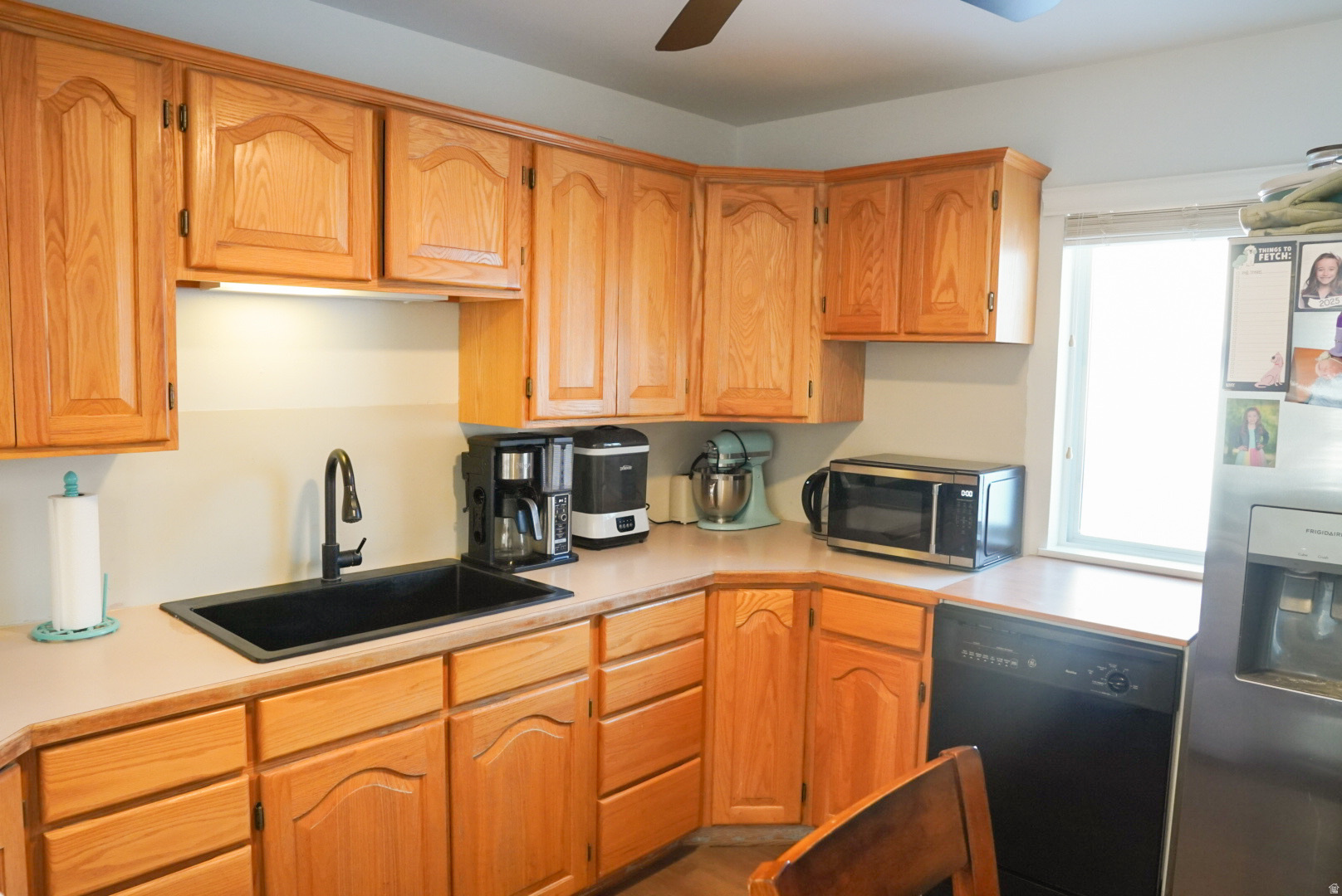 LOVERS DELIGHT - Residential