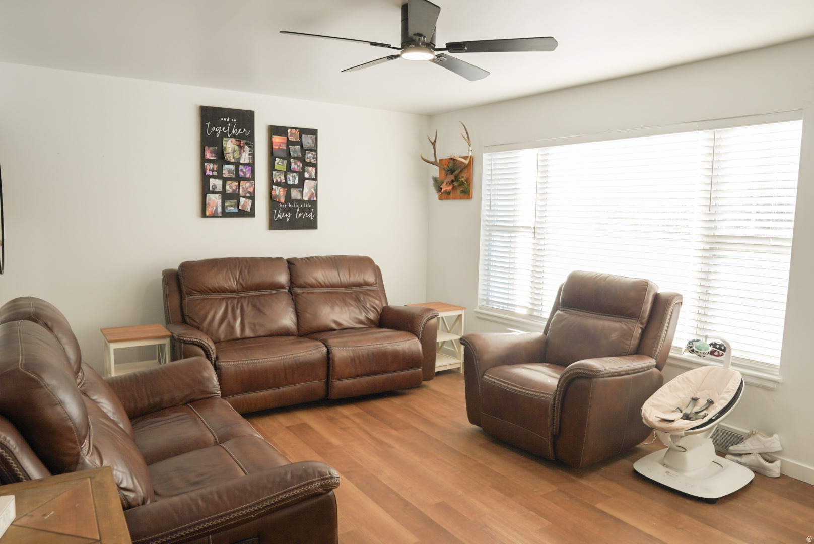 LOVERS DELIGHT - Residential