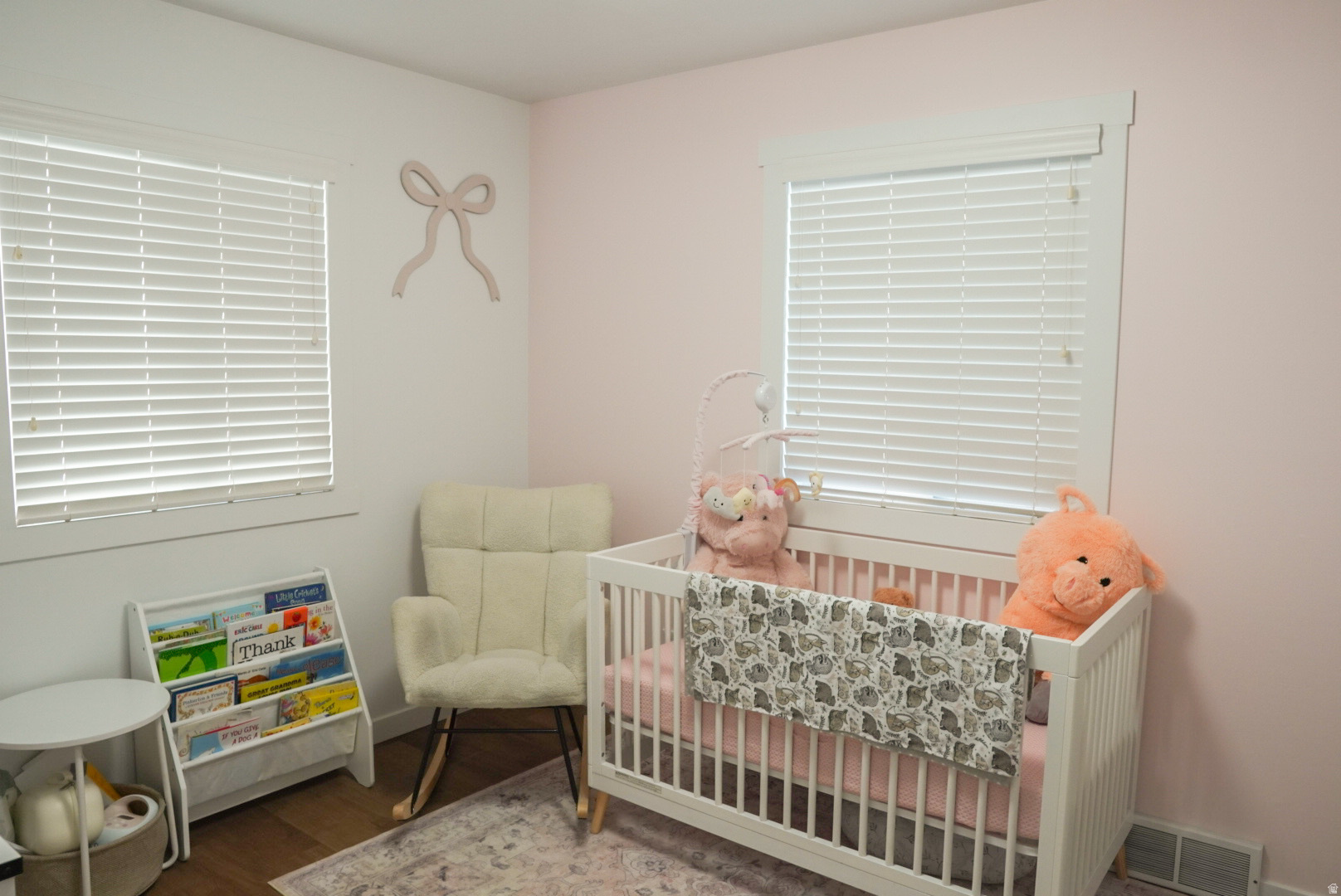 LOVERS DELIGHT - Residential