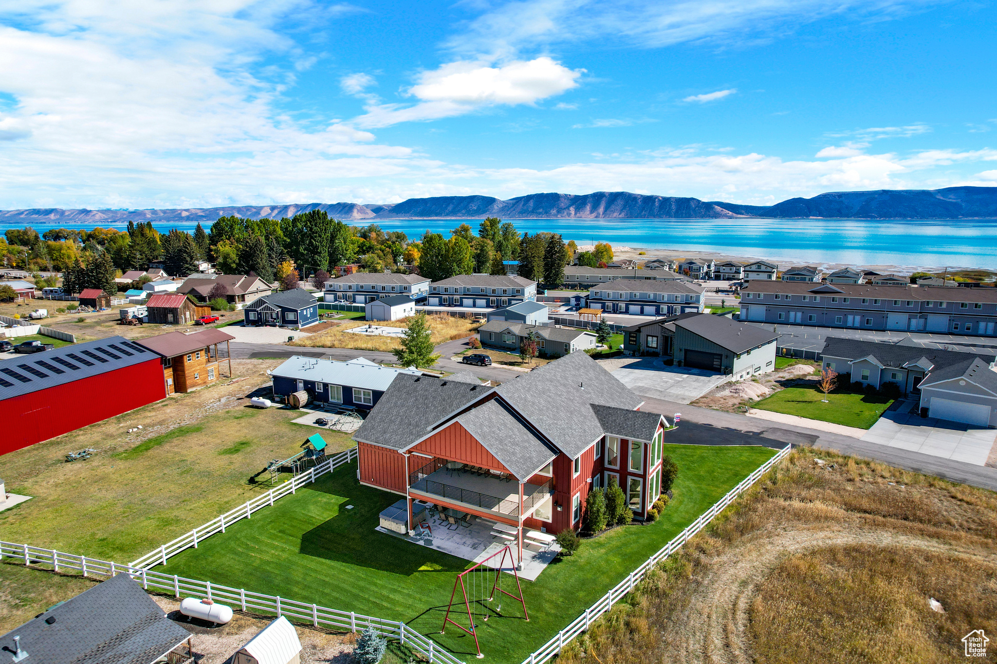 BUTTERCUP FARMS - Residential