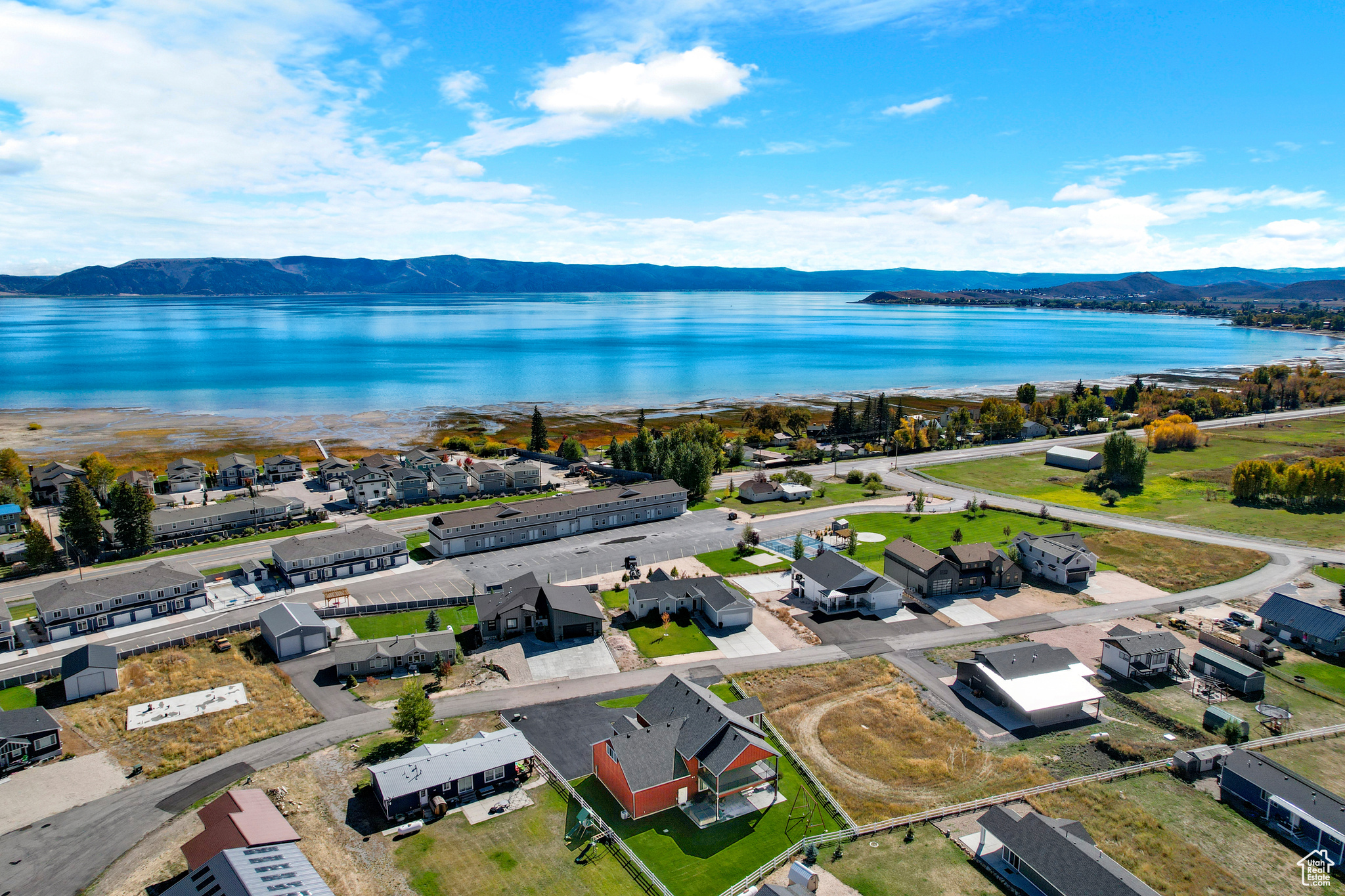 BUTTERCUP FARMS - Residential