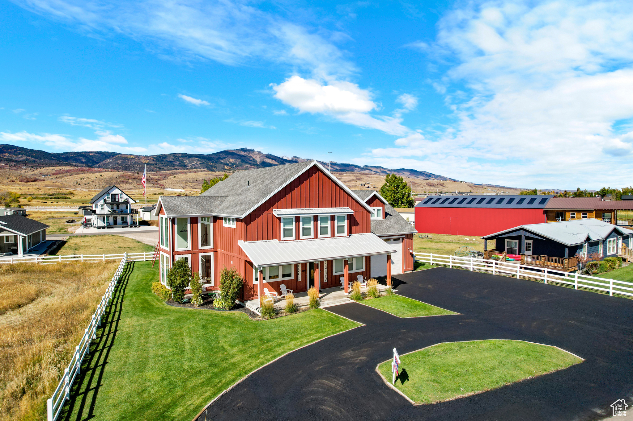 BUTTERCUP FARMS - Residential