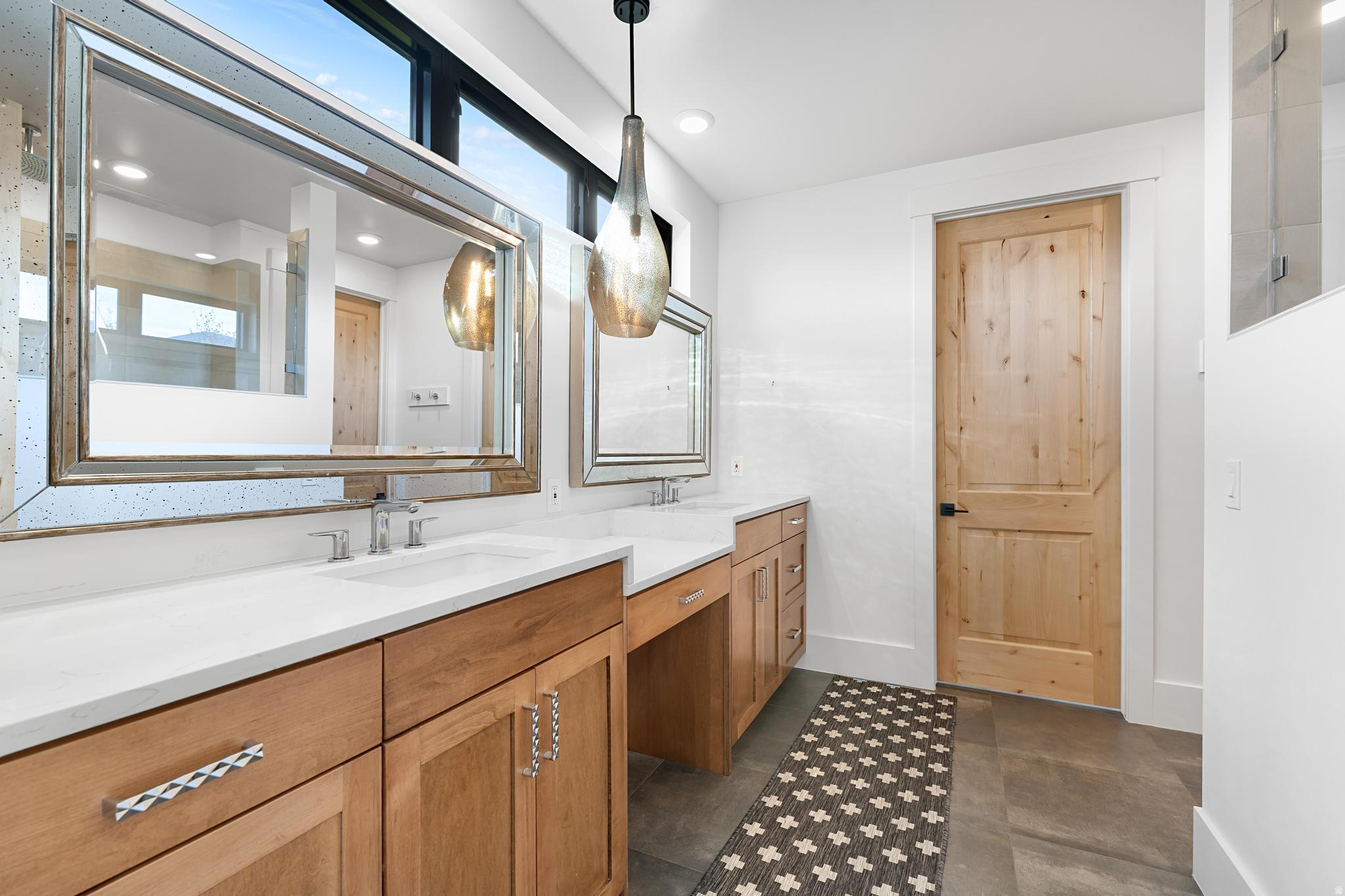 SUMMIT CREEK SUBDIVI - Residential