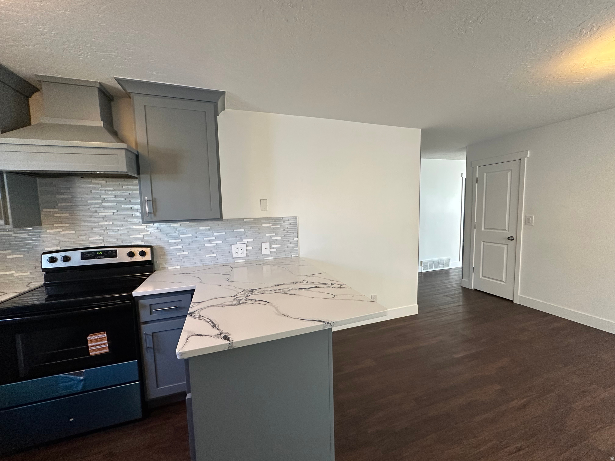 OQUIRRH SHADOWS - Residential