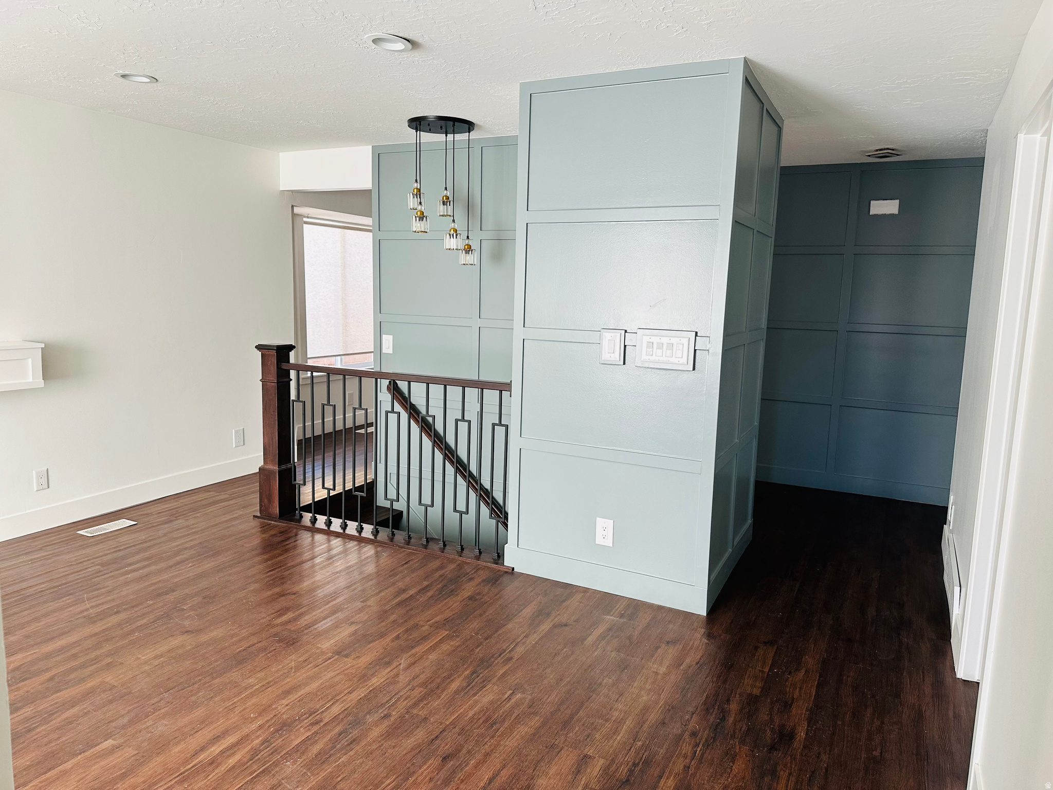 OQUIRRH SHADOWS - Residential