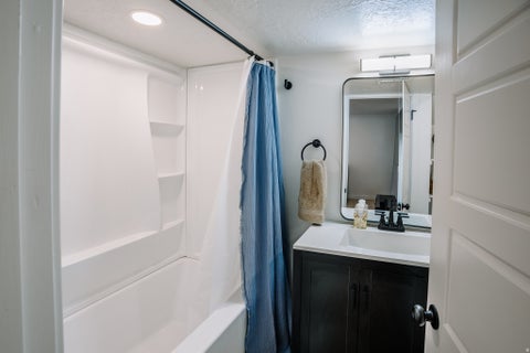 Tiny photo for 437 W 900 N, Farmington, UT 84025 (MLS # 2179369)