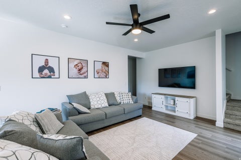 Tiny photo for 437 W 900 N, Farmington, UT 84025 (MLS # 2179369)