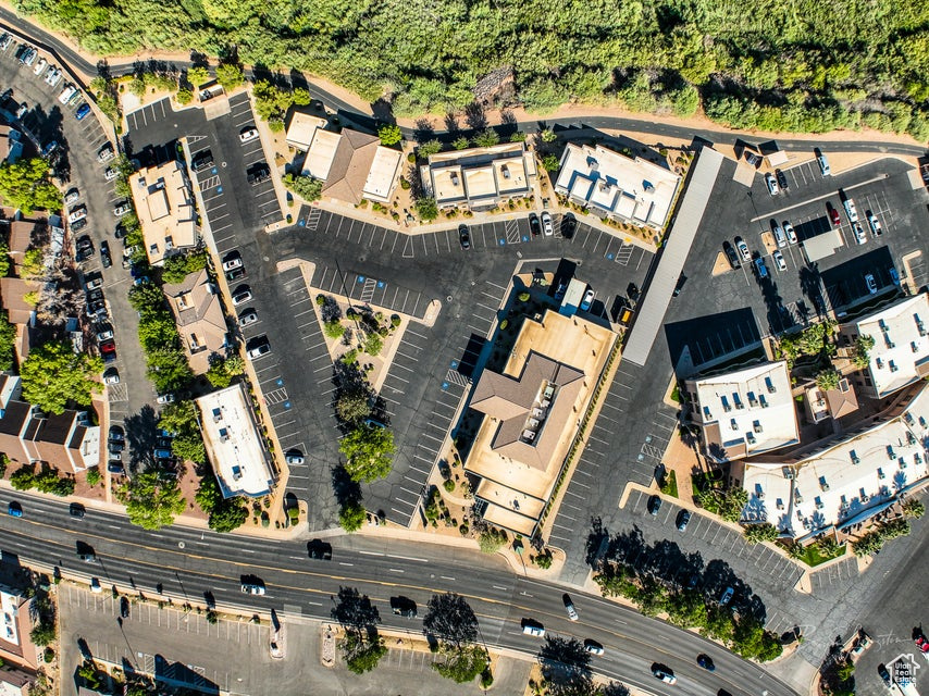 PARK PLAZA OFFICE PARK PH 1 - Commercial Sale