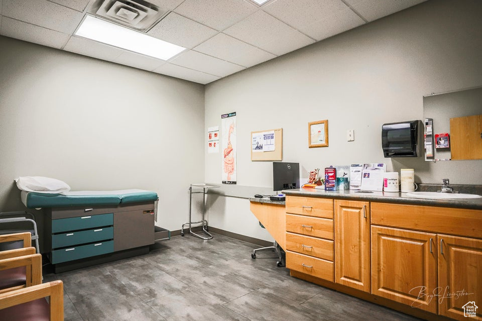 PARK PLAZA OFFICE PARK PH 1 - Commercial Sale