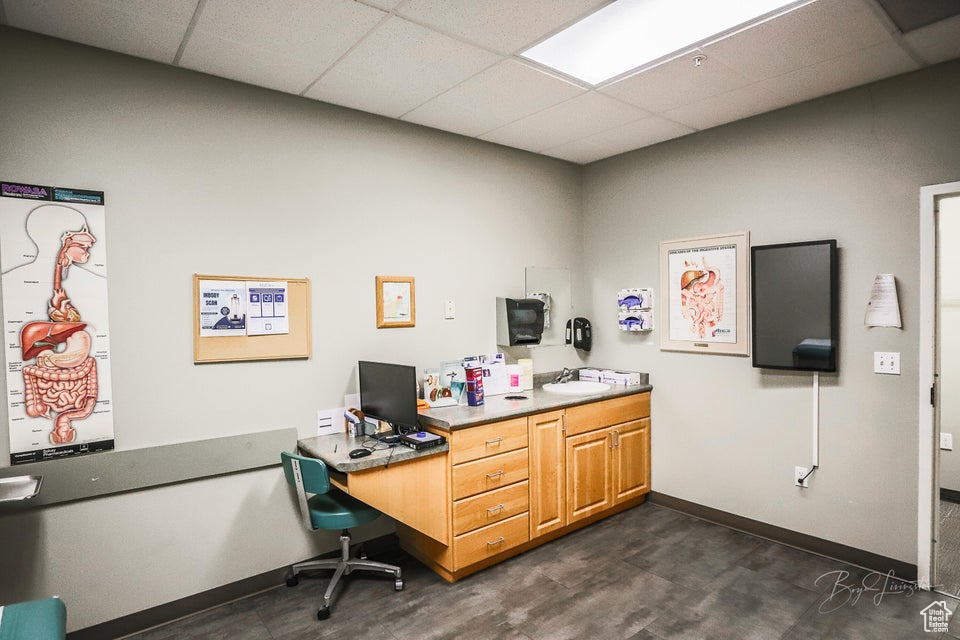 PARK PLAZA OFFICE PARK PH 1 - Commercial Sale