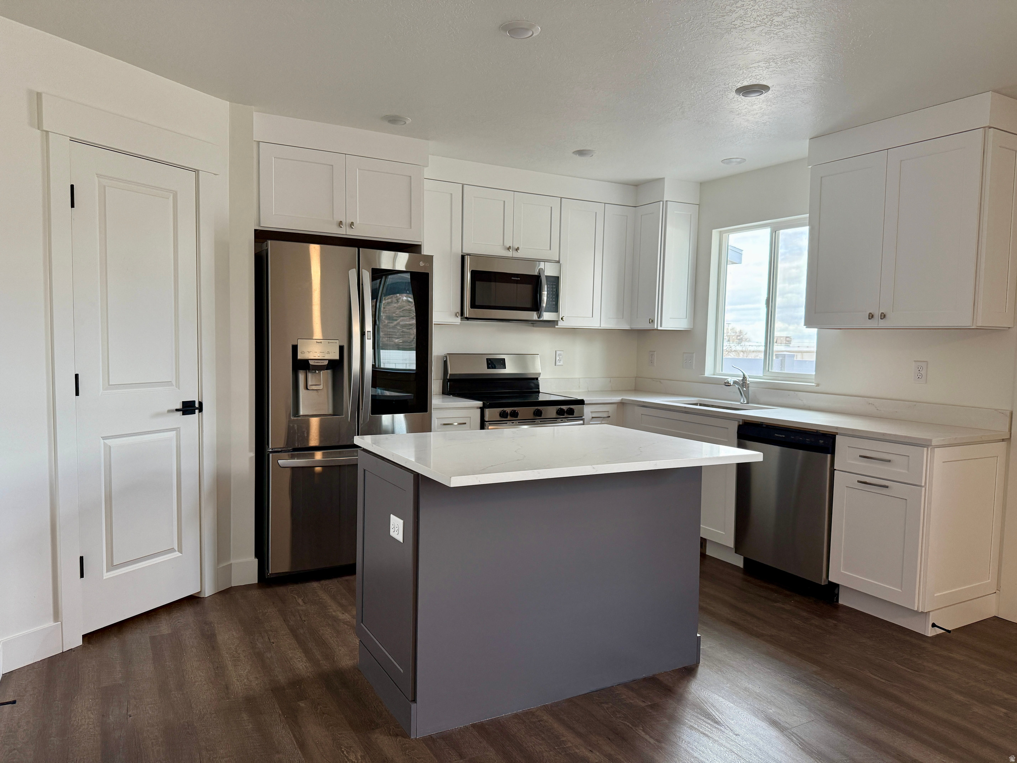 MOUNTAIN VALLEY TOWNHOMES SUBDIVISION - Residential