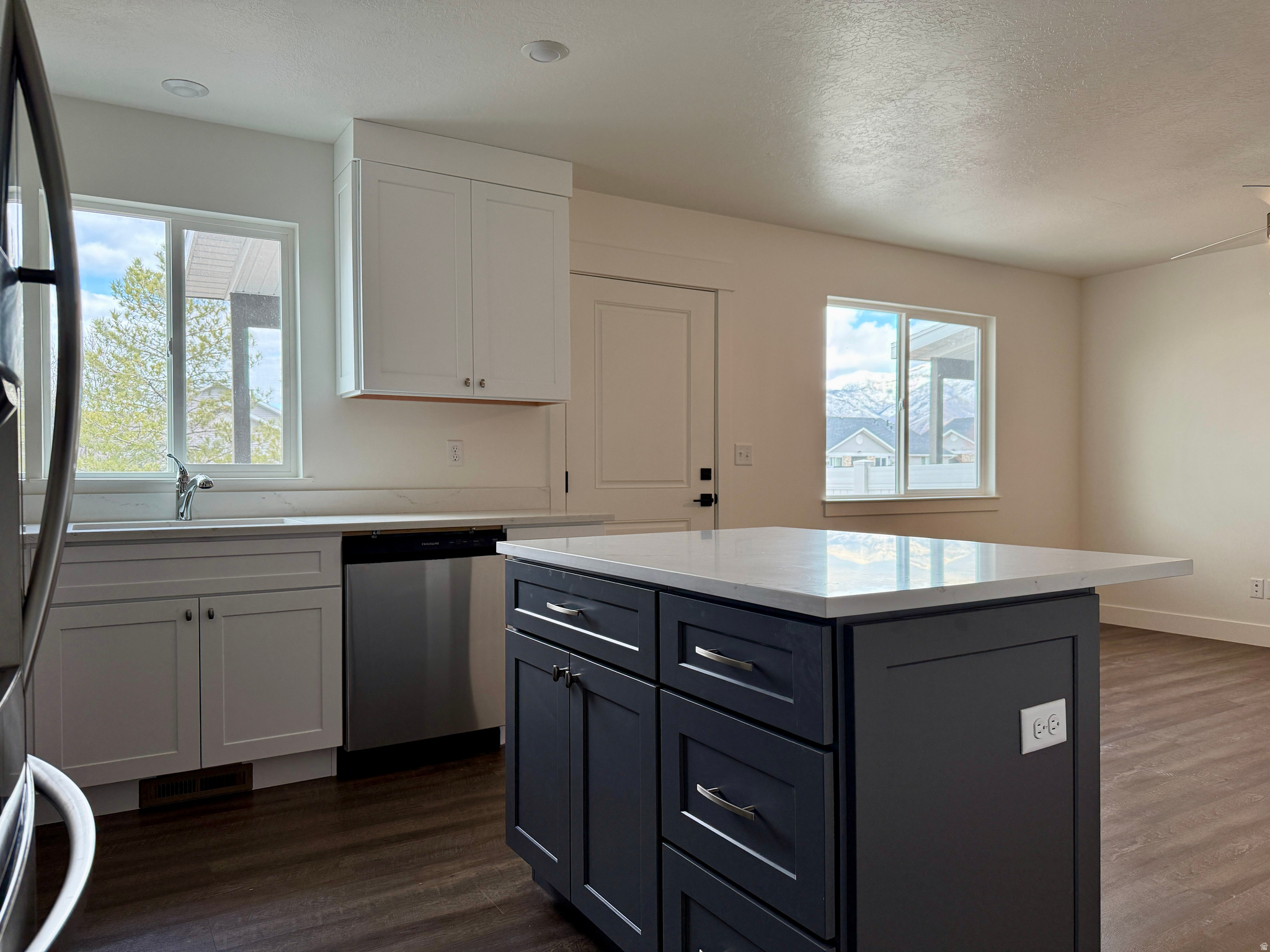 MOUNTAIN VALLEY TOWNHOMES SUBDIVISION - Residential