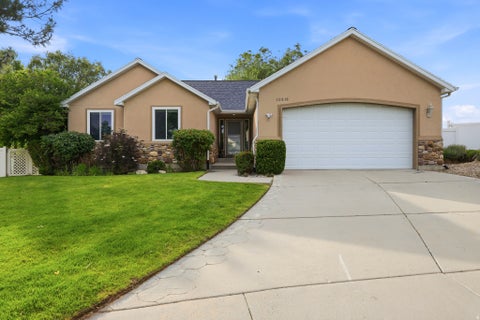 Photo of 10218 S SANDY WILLOWS CV, Sandy, UT 84070 (MLS # 2167011)