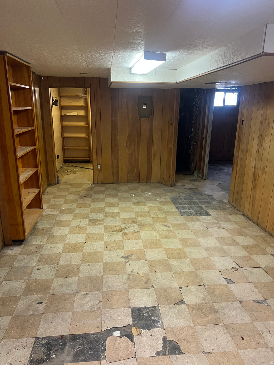 GEORGE ADONDAKIS SUB - Residential