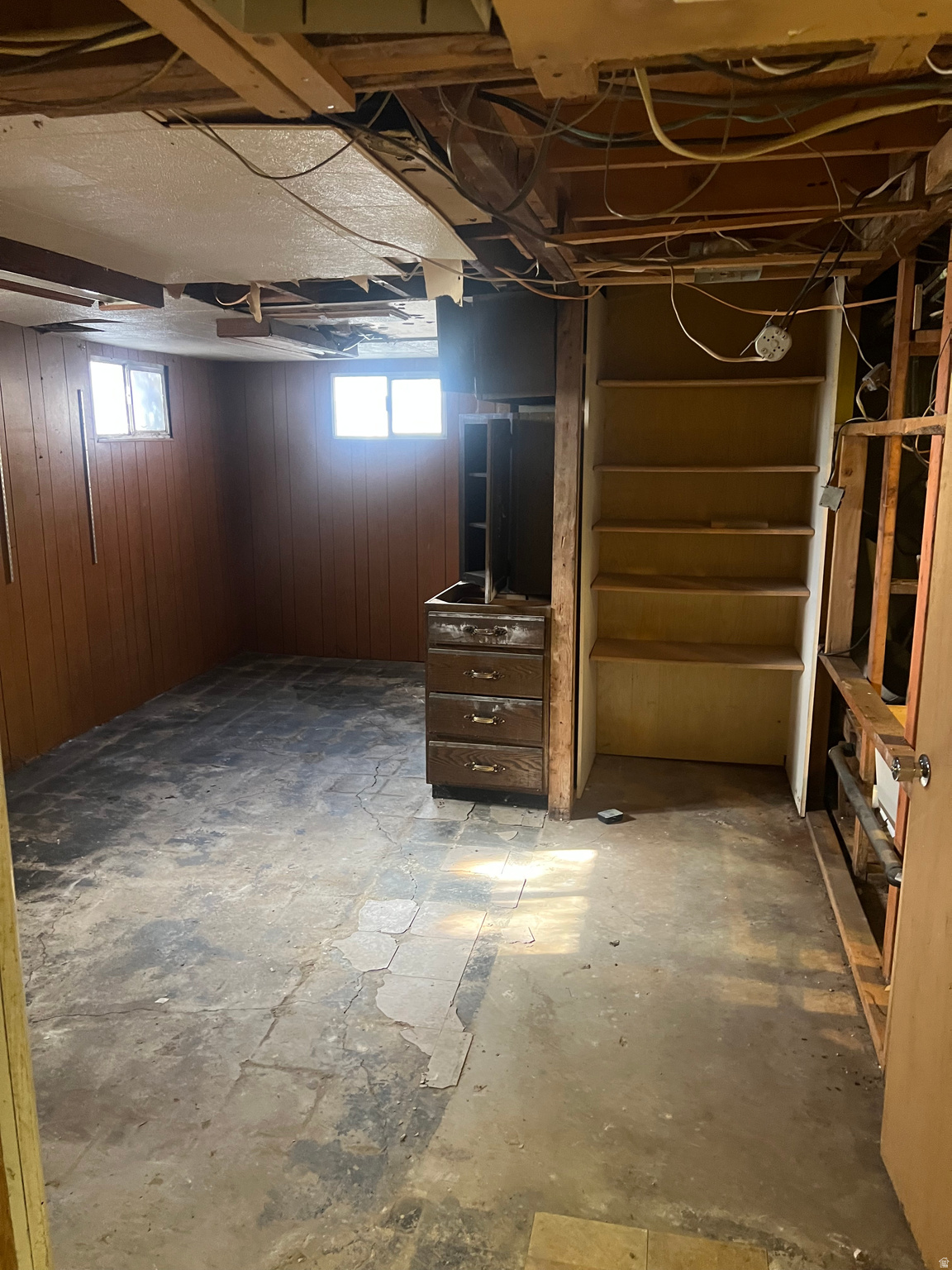 GEORGE ADONDAKIS SUB - Residential