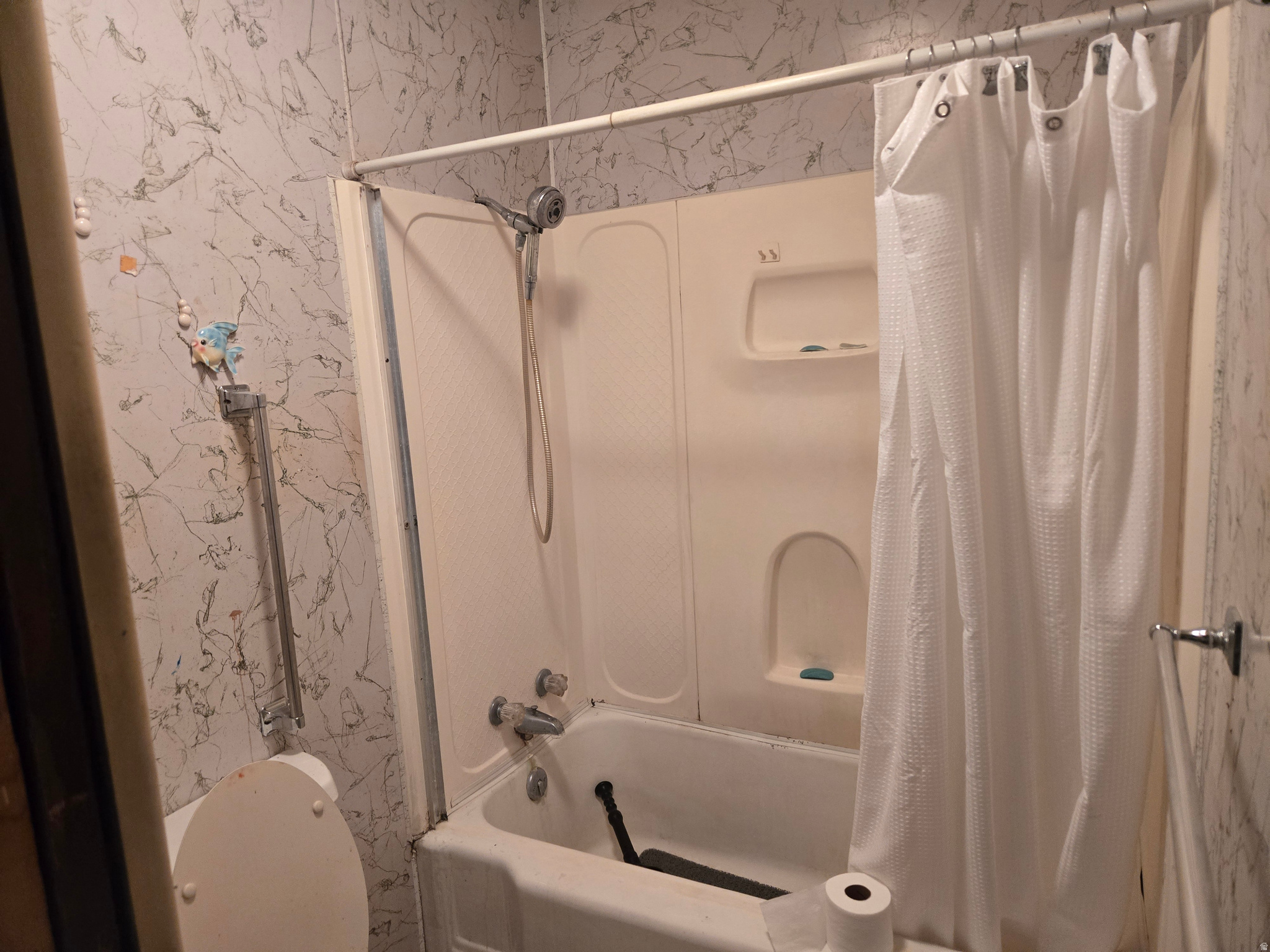 GEORGE ADONDAKIS SUB - Residential