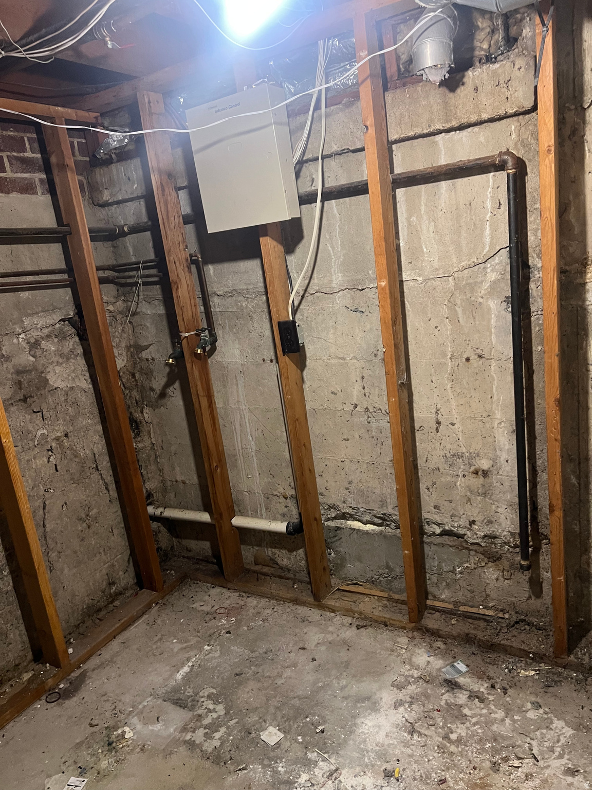 GEORGE ADONDAKIS SUB - Residential