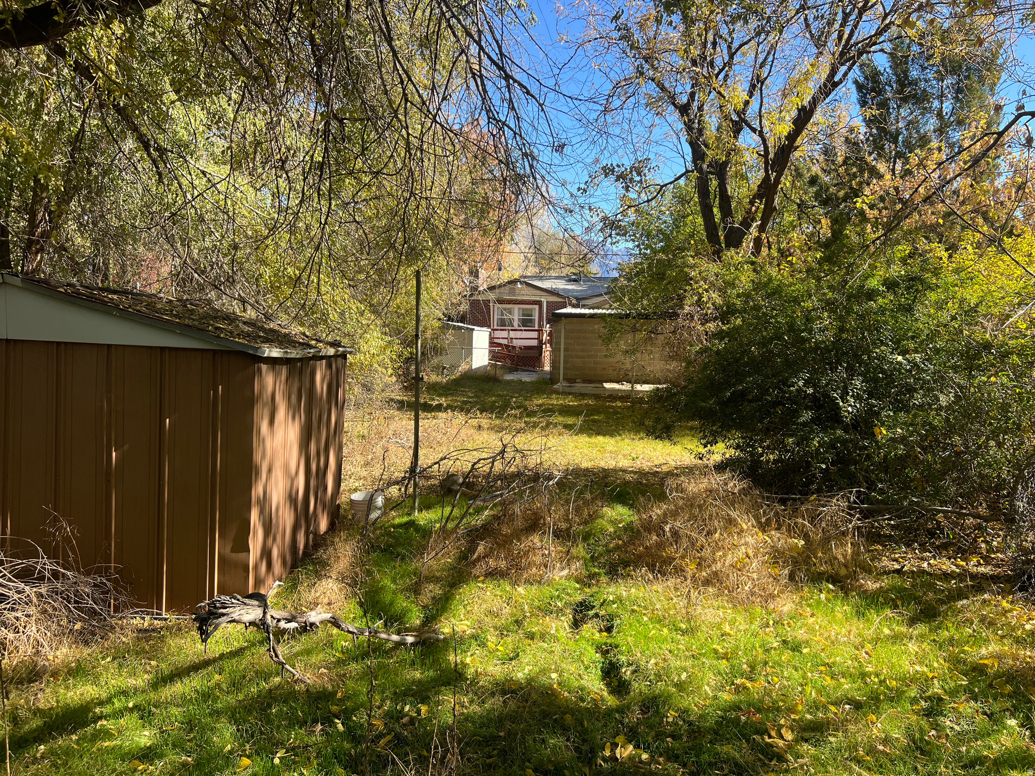 GEORGE ADONDAKIS SUB - Residential