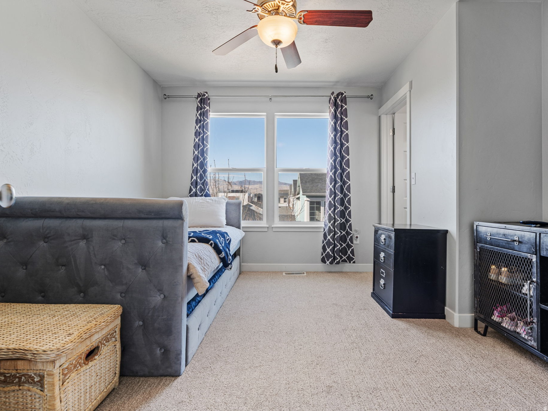 KENNECOTT - Residential