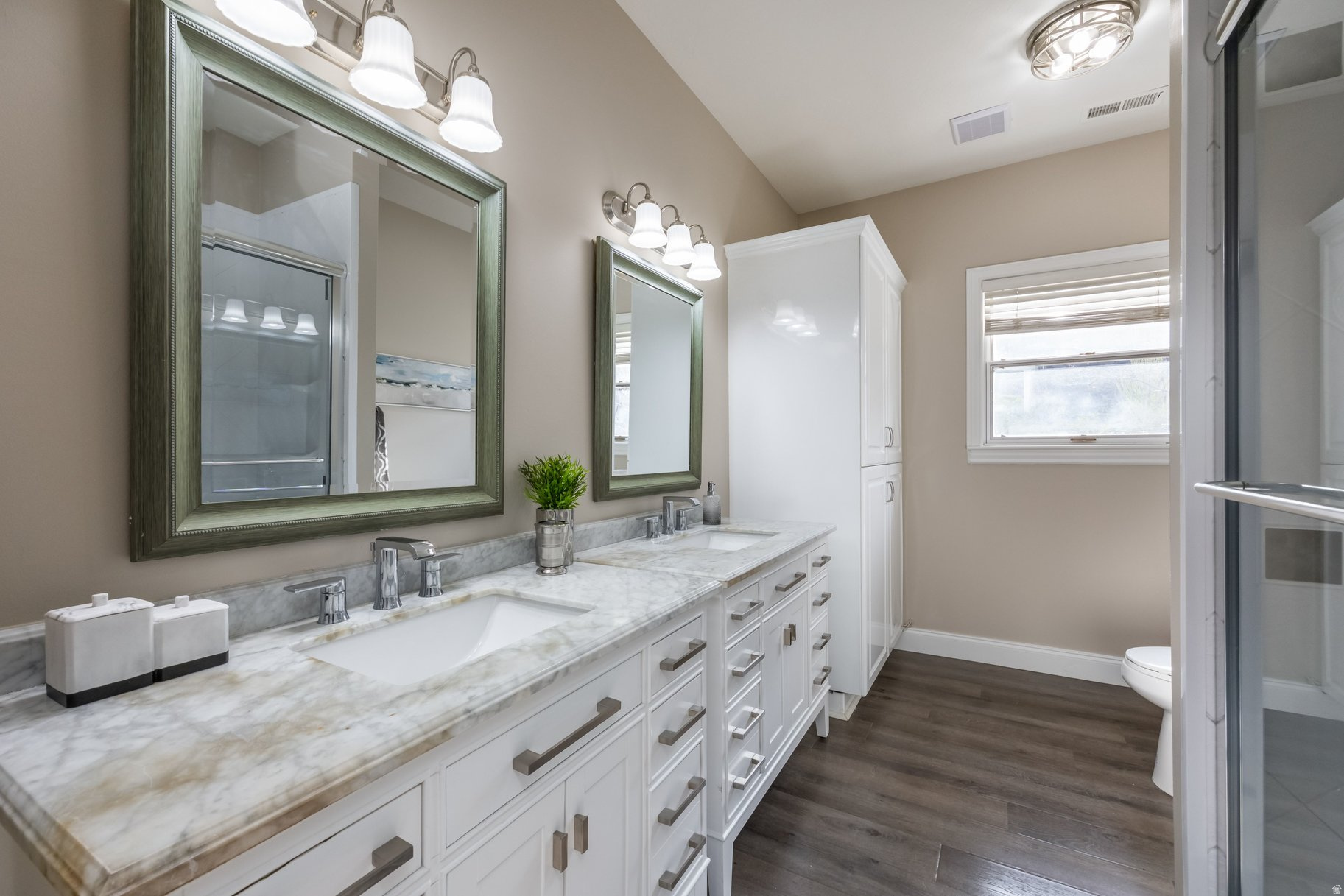 HIGHLANDS/HIDDEN VLY - Residential