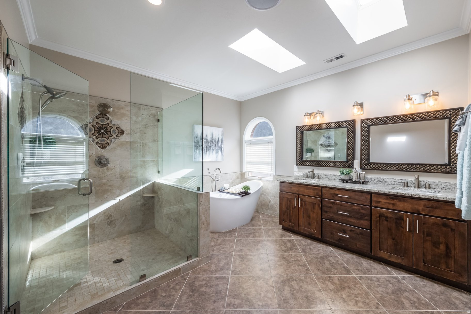 HIGHLANDS/HIDDEN VLY - Residential