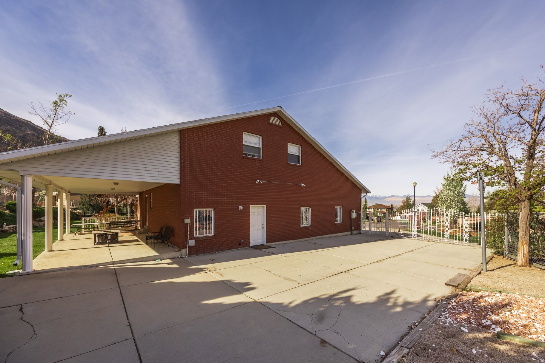 HIGHLANDS/HIDDEN VLY - Residential