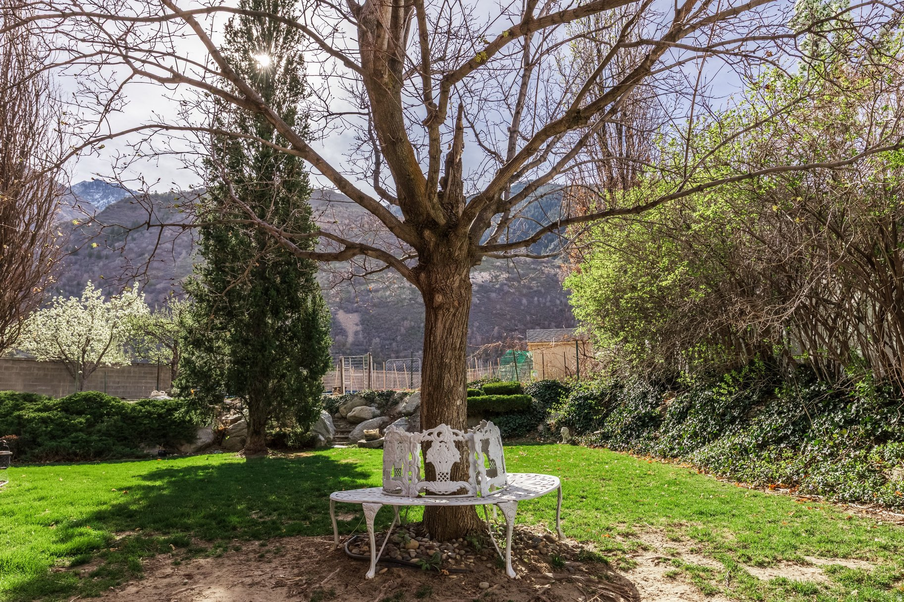 HIGHLANDS/HIDDEN VLY - Residential