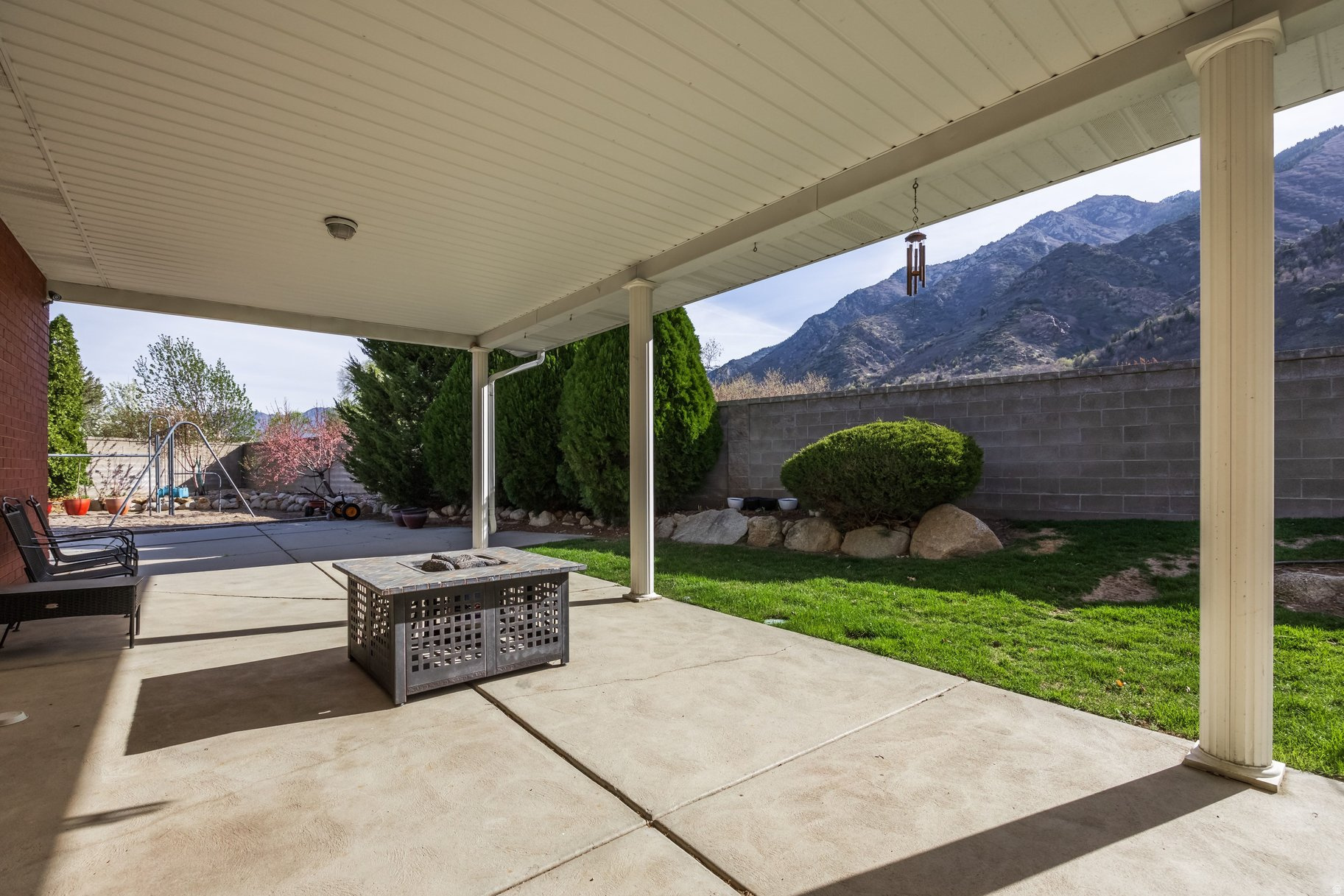 HIGHLANDS/HIDDEN VLY - Residential