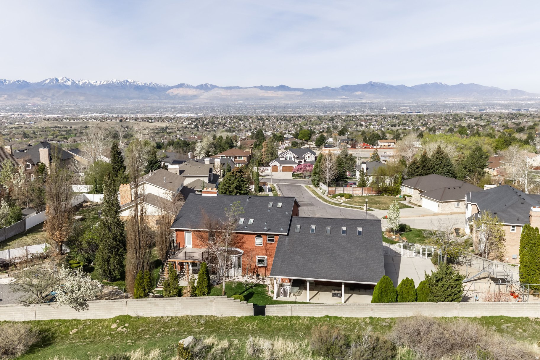 HIGHLANDS/HIDDEN VLY - Residential