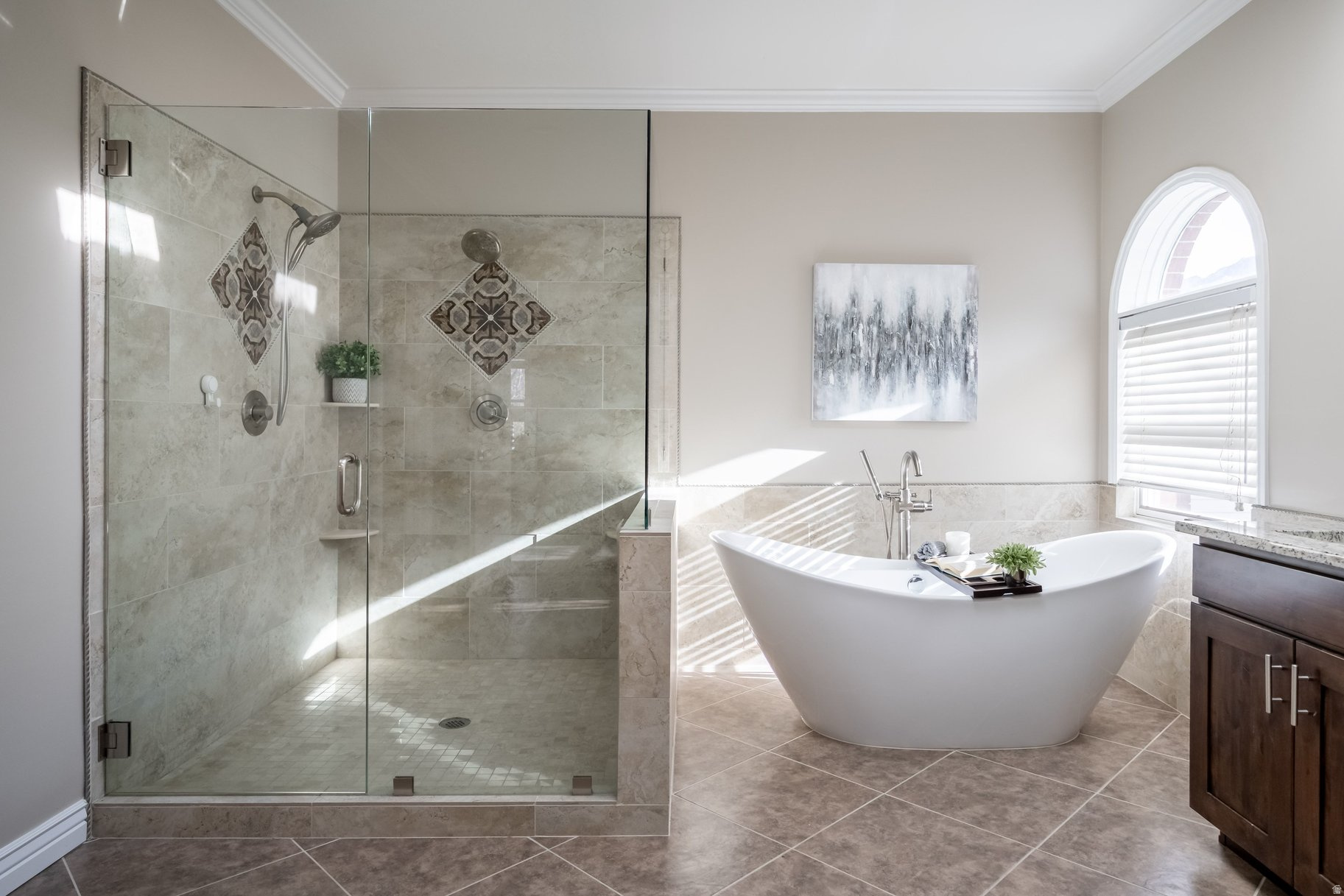 HIGHLANDS/HIDDEN VLY - Residential