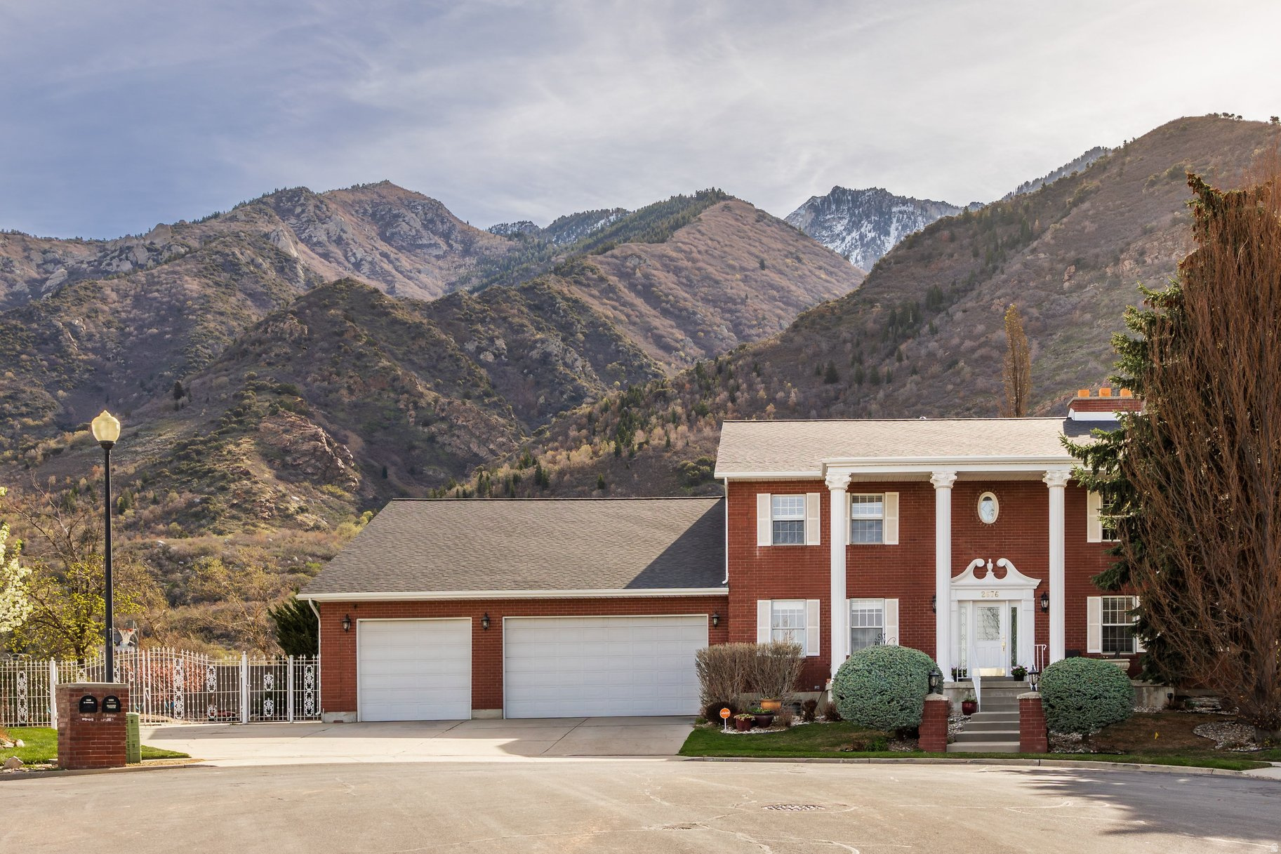 HIGHLANDS/HIDDEN VLY - Residential