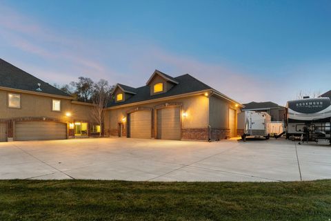 Tiny photo for 1397 W 9950 S, South Jordan, UT 84095 (MLS # 2150534)