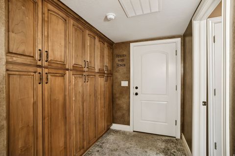 Tiny photo for 1397 W 9950 S, South Jordan, UT 84095 (MLS # 2150534)