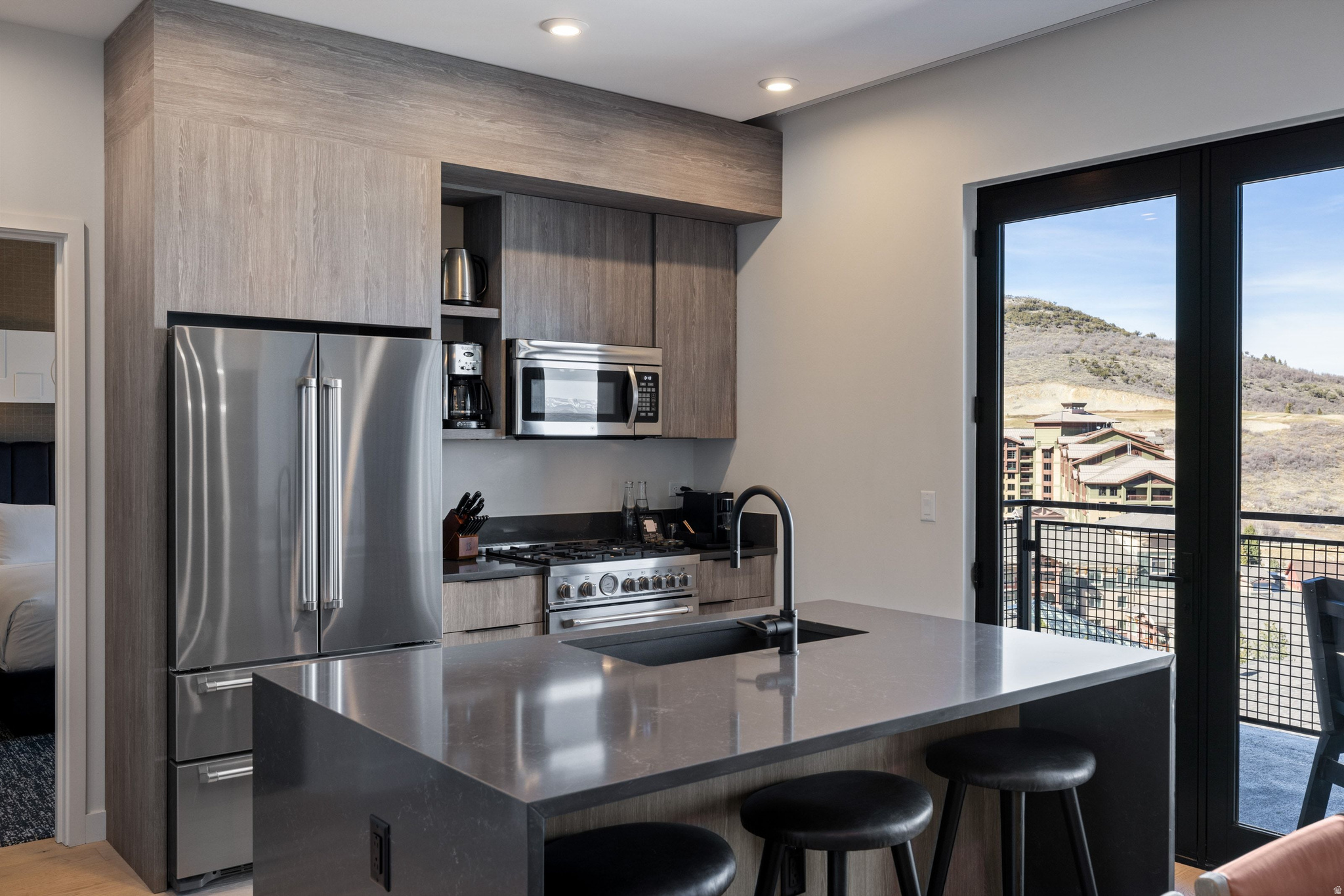 PENDRY RESIDENCES PARK CITY - Residential