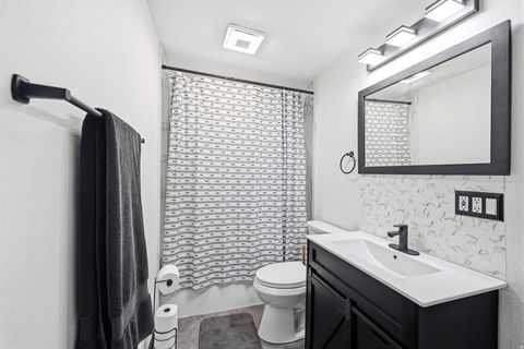 Tiny photo for 565 E 500 S, Payson, UT 84651 (MLS # 2155988)