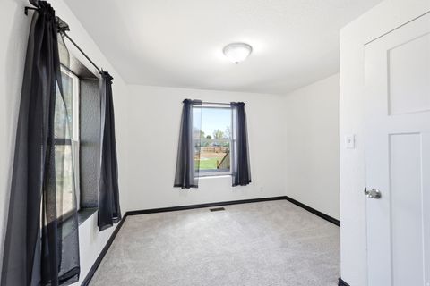 Tiny photo for 565 E 500 S, Payson, UT 84651 (MLS # 2155988)
