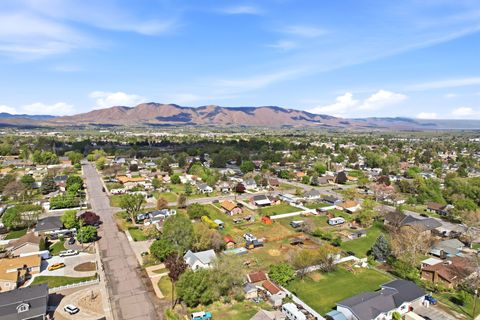 Tiny photo for 565 E 500 S, Payson, UT 84651 (MLS # 2155988)