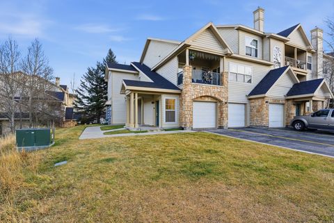 Photo of 900 BITNER RD #G21, Park City, UT 84098 (MLS # 2126887)